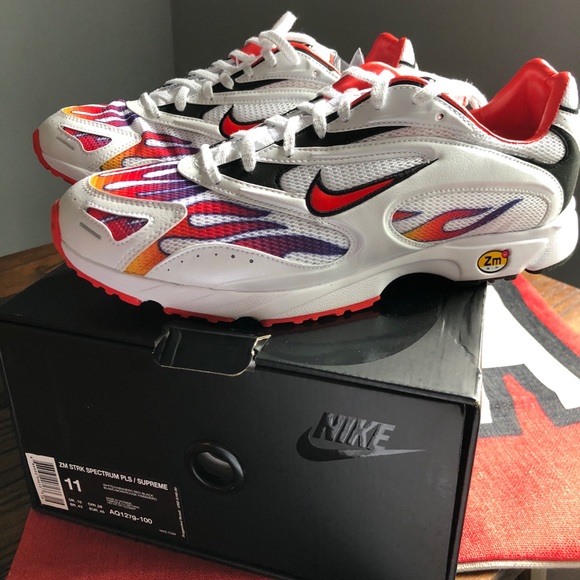 nike x supreme air streak